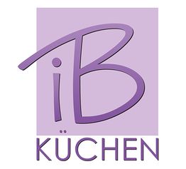 Lila Logo mit den Buchstaben "iB" und dem Wort "KÜCHEN" in Großbuchstaben.