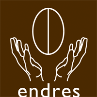 Zwei Hände halten eine stilisierte Kaffeebohne, darunter steht "endres", auf braunem Hintergrund.