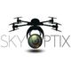 Logo mit Drohne und Kameralinse, Text "Sky Optix" darunter.