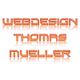 Orange Schrift: "Webdesign Thomas Mueller" mit Spiegelungseffekt auf weißem Hintergrund.