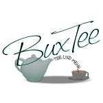 Logo mit grüner Teekanne, Tasse und dem Schriftzug "BuxTee Tee und mehr".
