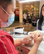 Saigon Nails & Beauty Logo