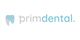 Logotipo "primdental" con un icono de diente a la izquierda, colores gris y azul.