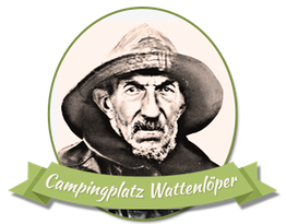 Porträt eines ernst dreinblickenden Mannes mit Regenhut. Text: Campingplatz Wattenlöper.