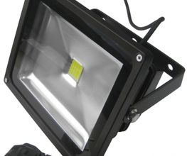 BIOLEDEX LED Fluter 30W 2500 Lumen Flutlicht Weiss - ersetz 250-300W Halogen Scheinwerfer Außenflute