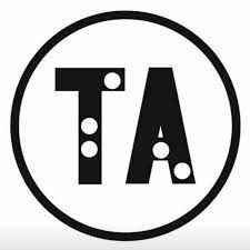 Logo con letras "TA" en negrita dentro de un círculo negro con puntos blancos decorativos.