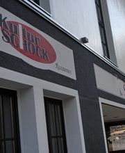 Eingangsbereich über die Neckarstrasse