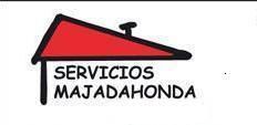 Logo con un techo rojo y texto: "SERVICIOS MAJADAHONDA".
