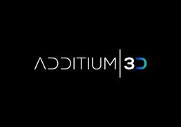 Texto "ADDITIUM 3D" en fondo negro.
