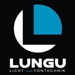 Logo mit stilisiertem "L" in Schwarz, Weiß und Blau. Text: Lungu Licht und Tontechnik.