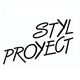 Texto inclinado que dice "Styl Proyect" en letras negras, fondo blanco.