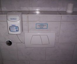 Installation bei Wandeinbau Spülen
