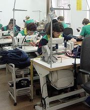 Näherei / Bekleidungsfabrik