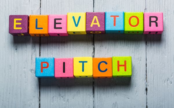 Elevator Pitch: Überzeugen in 30 Sekunden