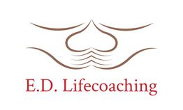 Logo van E.D. Lifecoaching met bruine lijnen en rode tekst.
