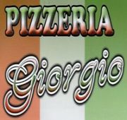 Schriftzug "Pizzeria Giorgio" vor italienischer Flagge.