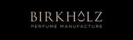 Text "Birkholz Perfume Manufacture" auf schwarzem Hintergrund, stilvolle Schriftart.