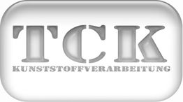 Logo mit großen Buchstaben "TCK", darunter "Kunststoffverarbeitung" in einem grauen Rechteck.