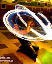 FIRE TWISTER Feuerkünstler Feuerspucker Feuerschlucker Feuershow Feuerartistik Feuertanz Feuerperfor