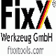 Logo der Fixx Werkzeug GmbH mit deutschem Flaggenstreifen. Website: fixxtools.com.