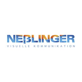 Logo mit dem Text "NEBLINGER VISUELLE KOMMUNIKATION" in blau und orange auf weißem Hintergrund.