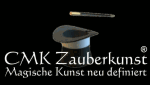 Zauberhut und Stab mit Text "CMK Zauberkunst: Magische Künste neu definiert".