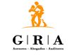 Logo de GRA con figuras naranjas y texto: Asesores - Abogados - Auditores.