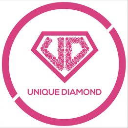 Pinker Kreis mit stilisiertem Diamant-Logo aus Punkten und Schriftzug "Unique Diamond".
