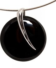 Schwarz passt immer..