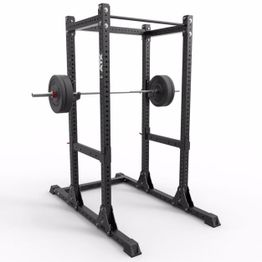 Jaula de ejercicios de metal negro con barra y pesas ajustadas en ambos extremos.