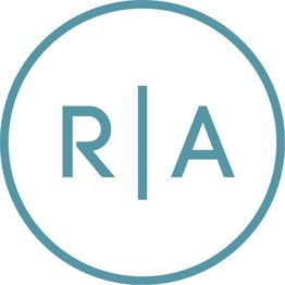 Círculo azul con letras "R" y "A" separadas por una línea vertical en el centro.