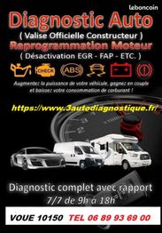 Publicité pour services de diagnostic auto et reprogrammation moteur, avec horaires et contact.