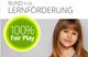 Mädchen mit braunen Haaren lächelt. Text: "Bund für Lernförderung" und "100% Fair Play".
