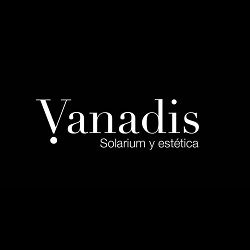 Texto "Vanadis Solarium y estética" en fondo negro.