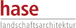 Logo mit Text: "hase landschaftsarchitektur" in Rot und Grau auf weißem Hintergrund.