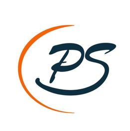Logo mit schwarzen Buchstaben "PS" und einem orangen Halbkreis auf weißem Hintergrund.