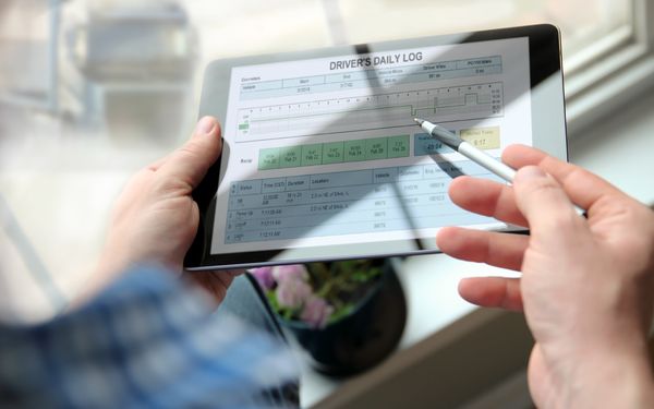 Kosten und Bußgelder der digitalen Fahrerkarte