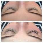 Vorher-nachher-Bild von Wimpern: oben ohne Mascara, unten mit dunkler Mascara.