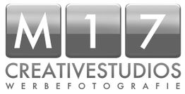 Logo mit der Aufschrift "M17 Creative Studios Werbefotografie" in grauen Tönen.