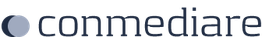 Logo mit einem Kreis und dem Schriftzug „conmediare“ in dunkelblauer Schrift.