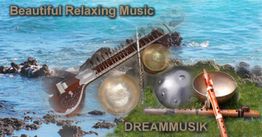 Entspannende Musik am Meer mit Instrumenten: Sitar, Handpan, Flöte, Klangschalen.