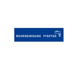 Blaues Logo mit Schriftzug "Rohrreinigung Pfeffer" und kleinem Rohrsymbol rechts.