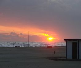 Sonnenaufgang in Rimini