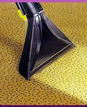 Teppichbodenreinigung