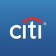 Logotipo da marca com "citi" em branco e arco vermelho sobre fundo azul.