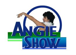 El texto dice "Angie Show" con una imagen de una mujer detrás extendiendo un brazo.