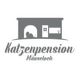 Logo: Stilisiertes Haus mit Katze, darunter Schriftzug "Katzenpension Mäuseloch".