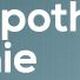 Logo van Hypothekersunie op grijze achtergrond met blauwe en rode structuur.
