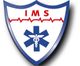 Ein Schild mit rotem EKG, blauen Stern und einem medizinischen Symbol, darüber Buchstaben "IMS".