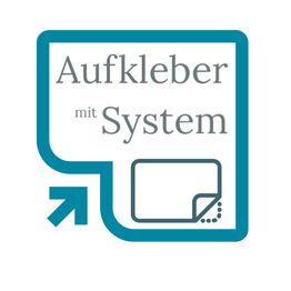Ein Logo mit dem Text "Aufkleber mit System", einem Pfeil und einem stilisierten Aufkleber.